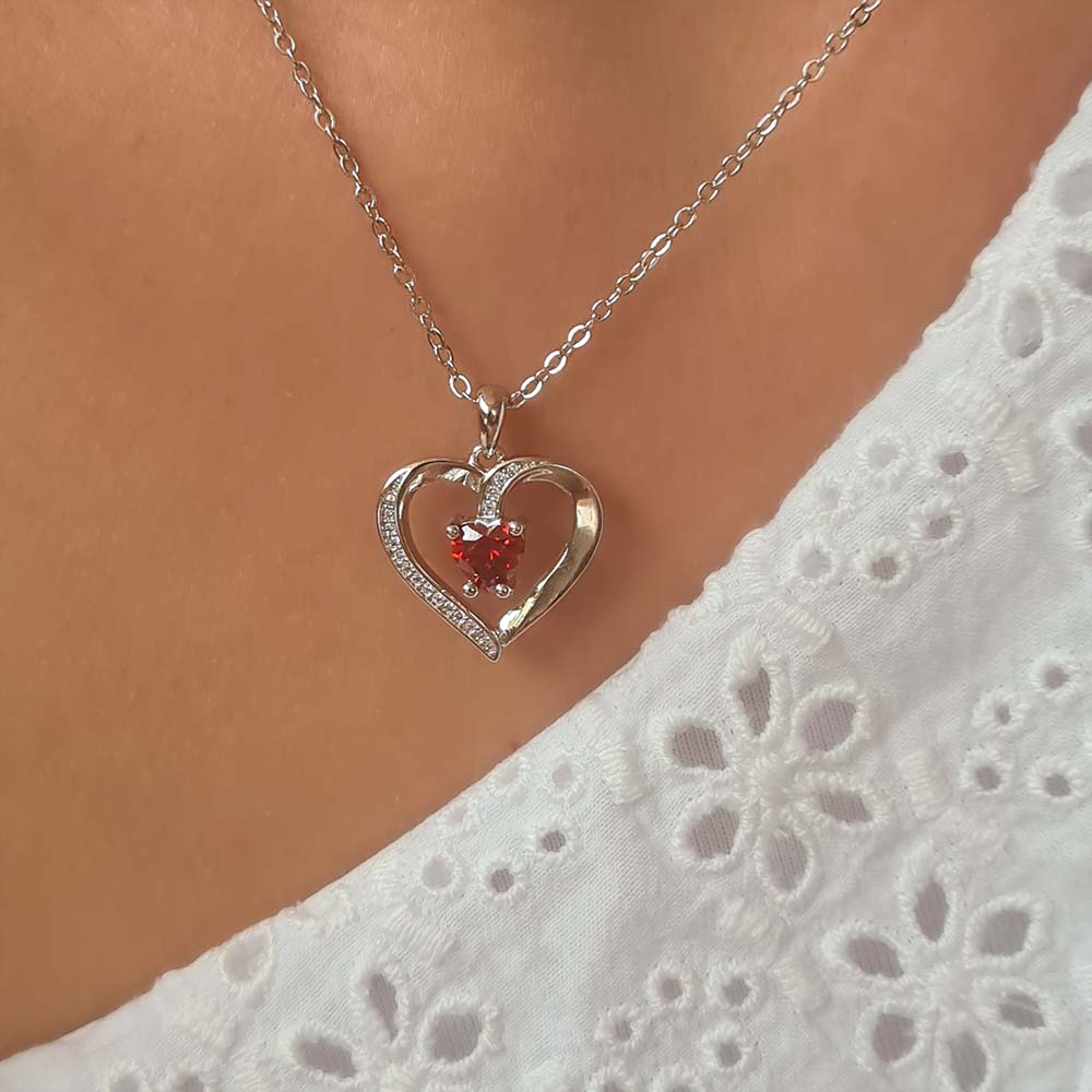 Radiant Heart Necklace | Together against diabetes