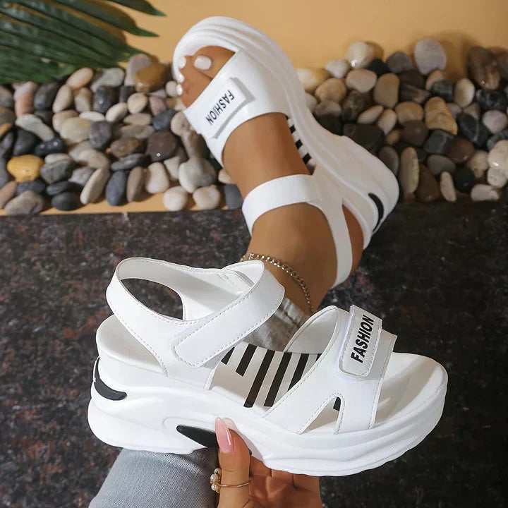Eliza™ – Comfortable Beach Sandals