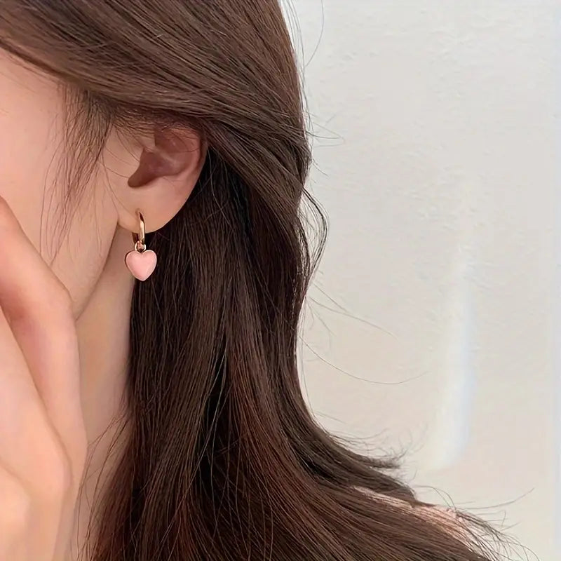 Earrings With Warm Shine | Together Against Breast Cancer