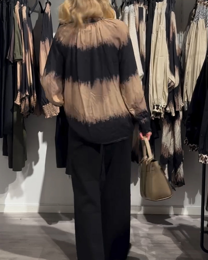 Elvira™ - Vintage Button Blouse