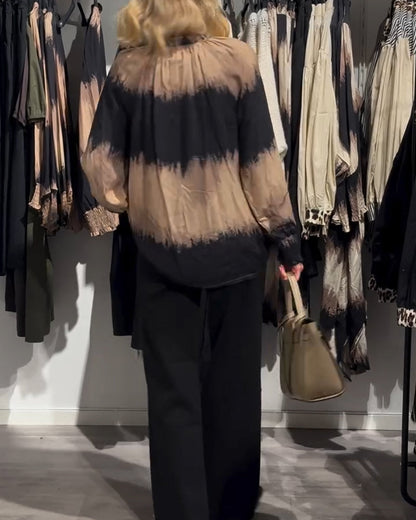 Elvira™ - Vintage Button Blouse