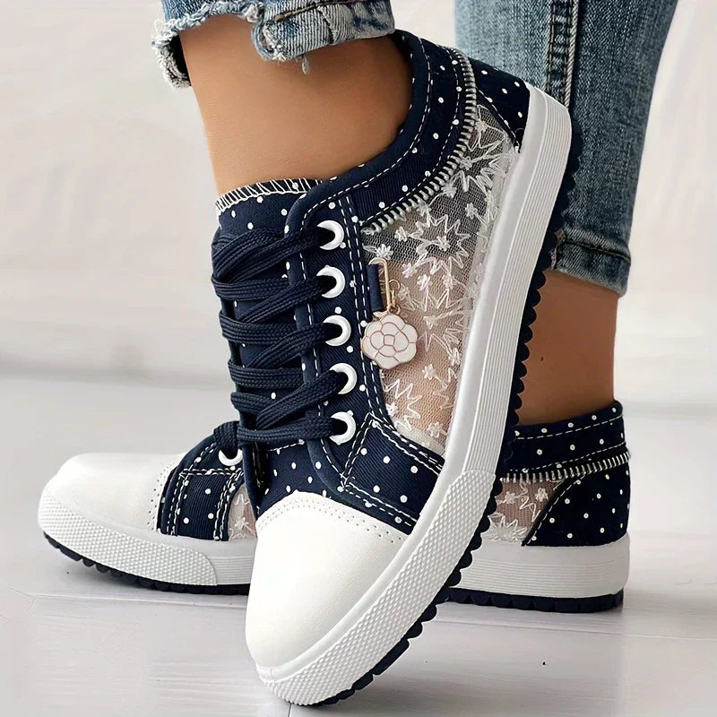 Lara™ - Sneakers with Floral Pattern and Mesh