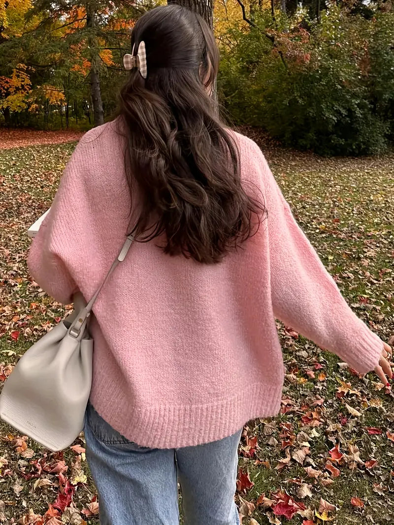 Cozy Autumn Sweater | Together against Breast Cancer