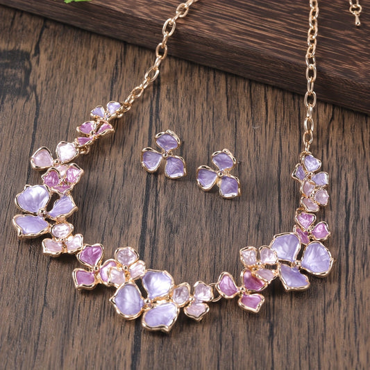 Floral Elegance Necklace Set | Together against Breast Cancer