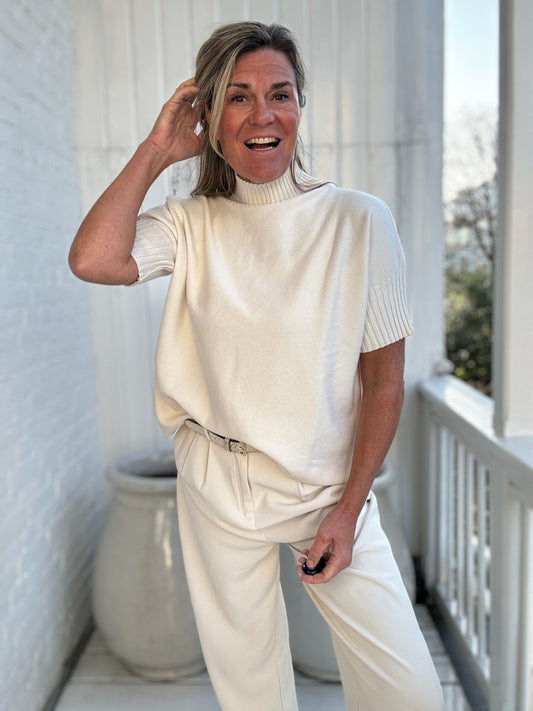 Susan™ High-Neck Top