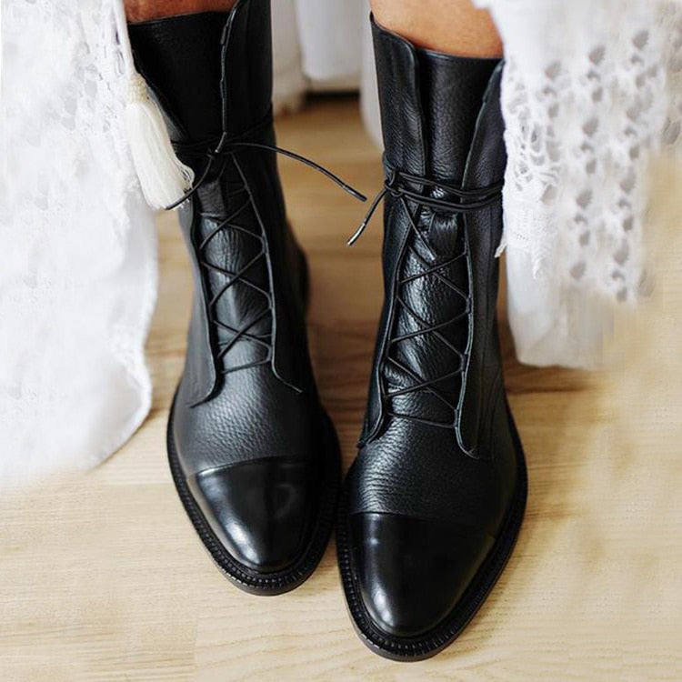 Laluna™ - Heeled Lace-Up Boots
