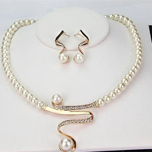 Liliane™ - Natural Pearl Necklace Set