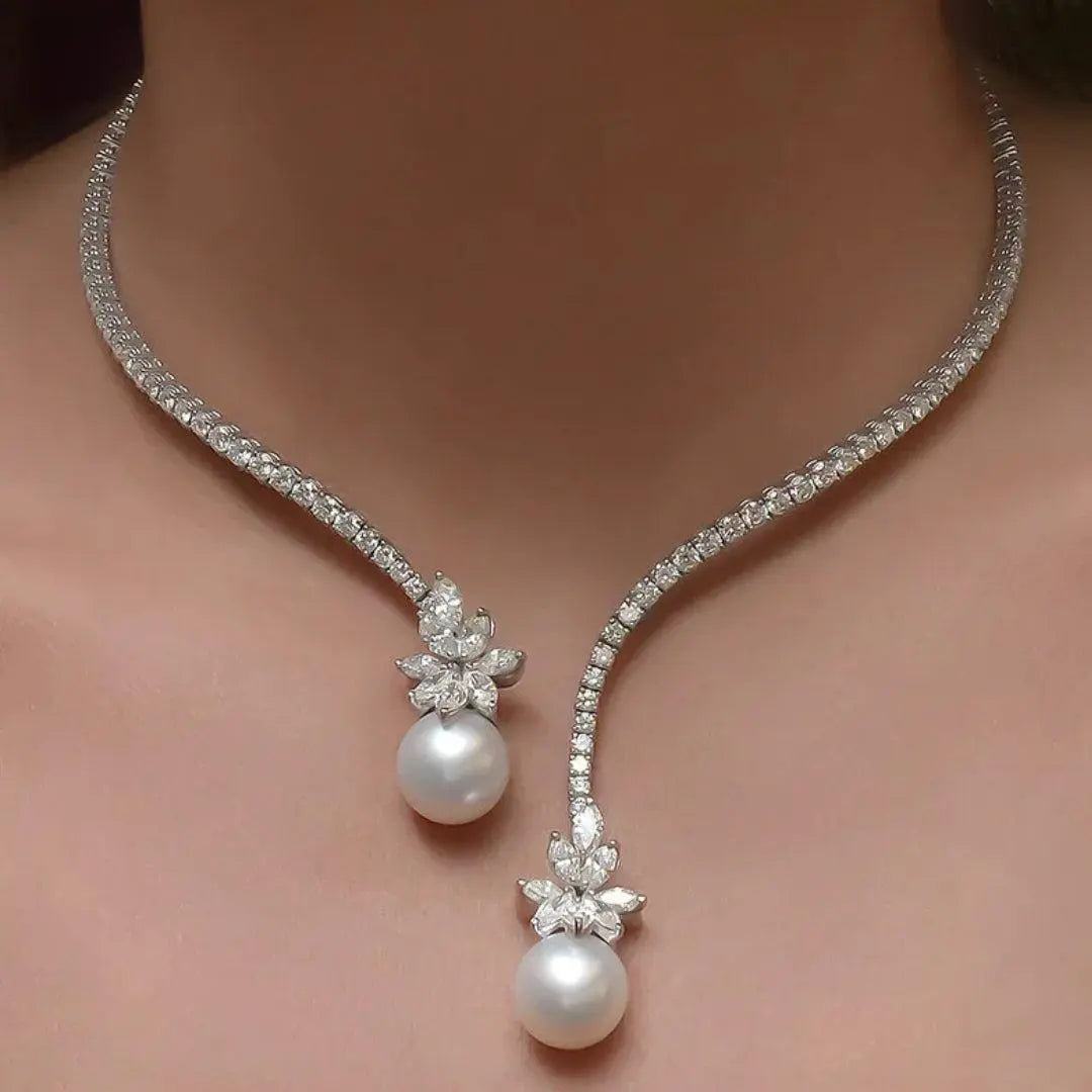 Cecille™ - Shiny Pearl Silver Necklace