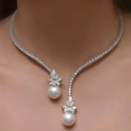 Cecille™ - Shiny Pearl Silver Necklace