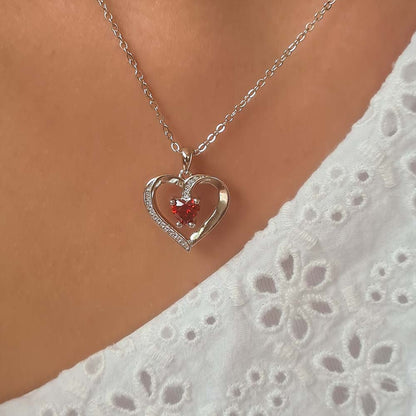 Radiant Heart Necklace | Together against diabetes