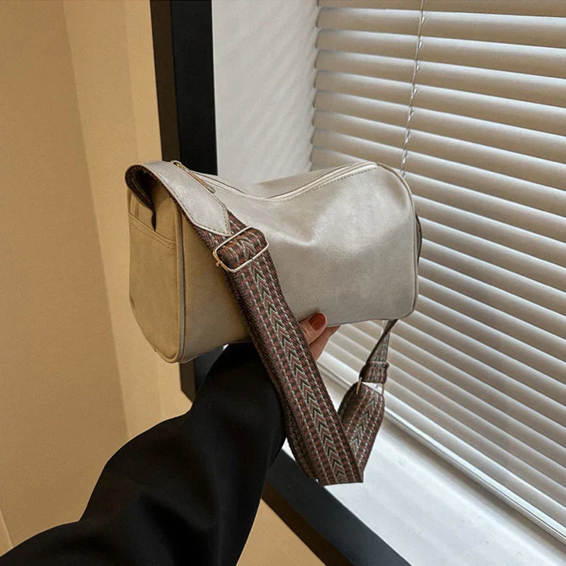 Trine™ - Vintage Leather Crossbody Bag