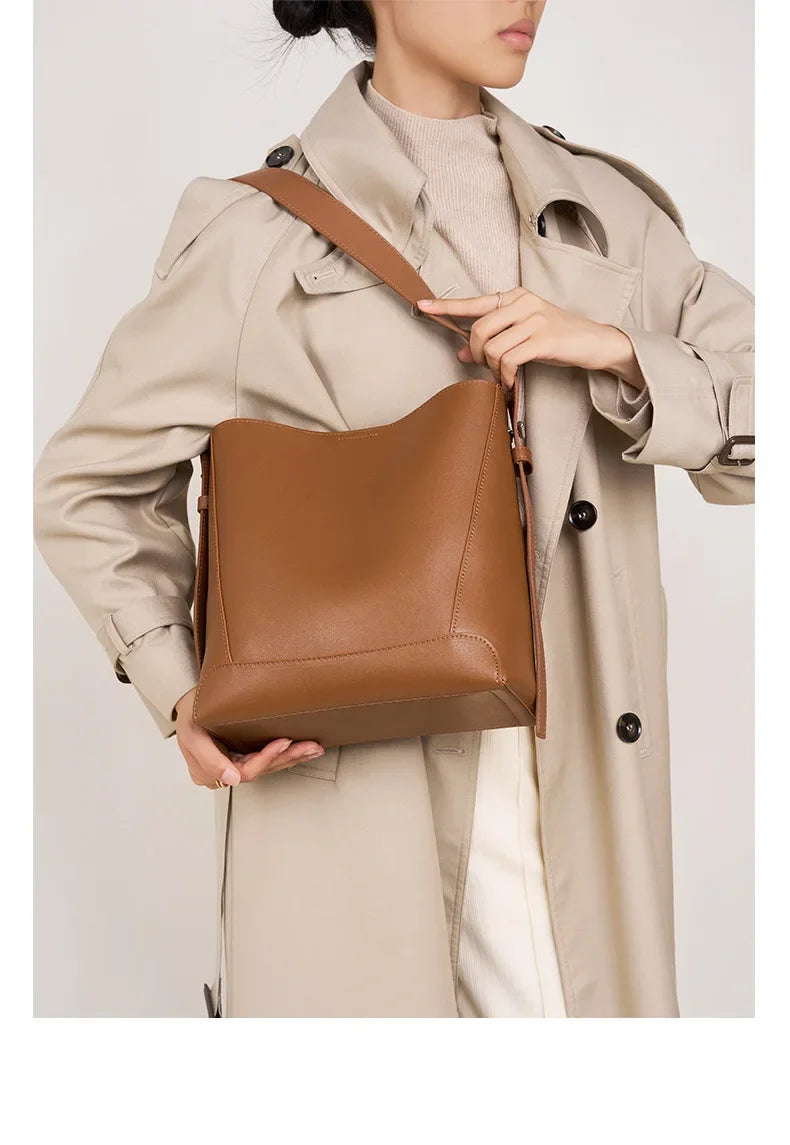 Tine™ - Elegant Sand Shoulder Bag