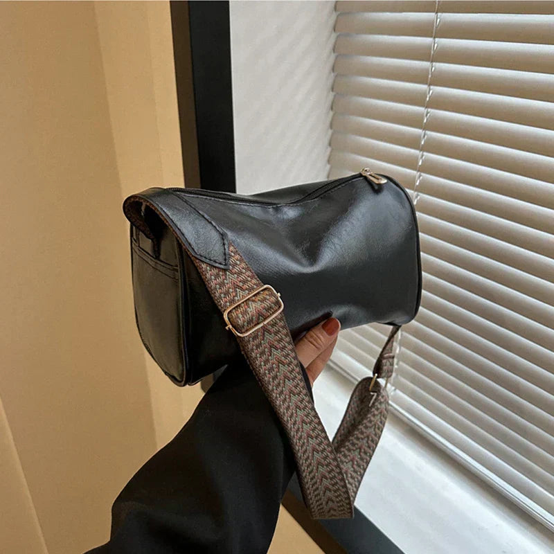 Trine™ - Vintage Leather Crossbody Bag