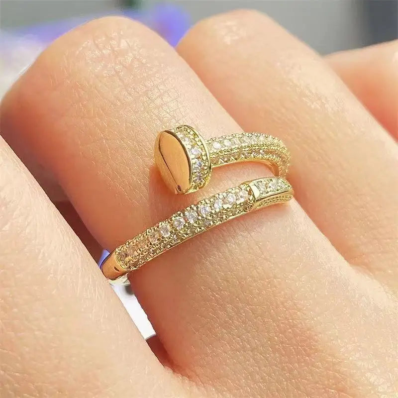 Nail-shaped Ring | Together against Breast Cancer