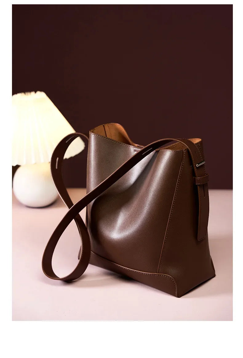 Tine™ - Elegant Sand Shoulder Bag