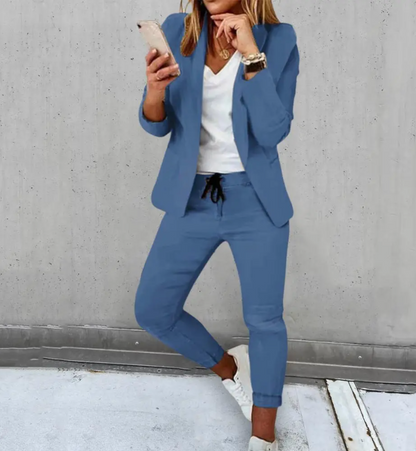 Jennica™ – Elegant blazer and trouser set