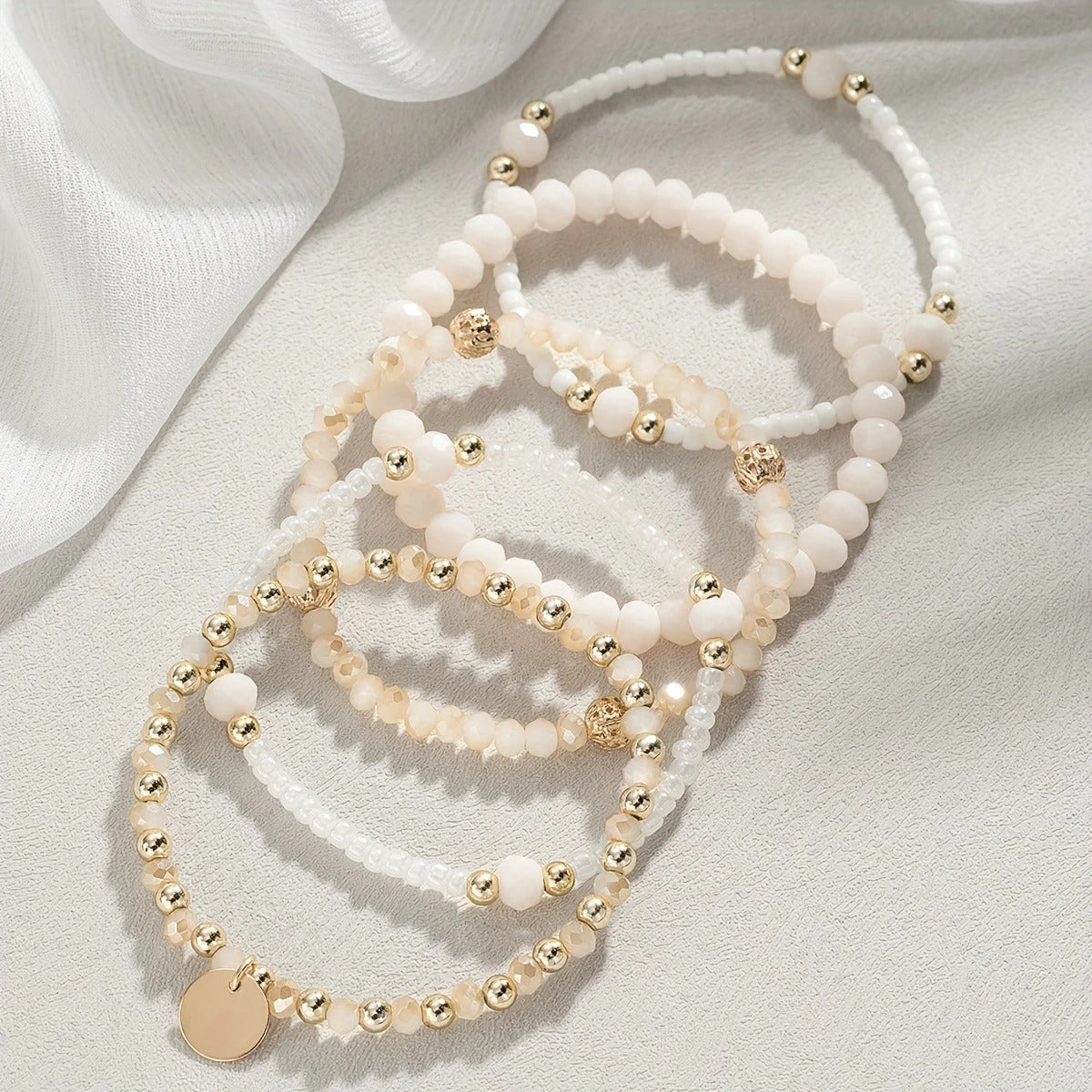 Charming bohemian bracelet set | Together against breast cancer