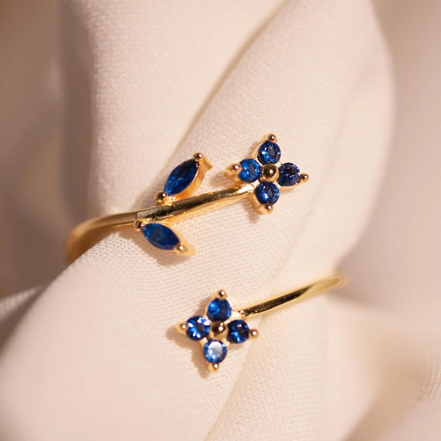 Floral Gem Ring | Together against Diabetes