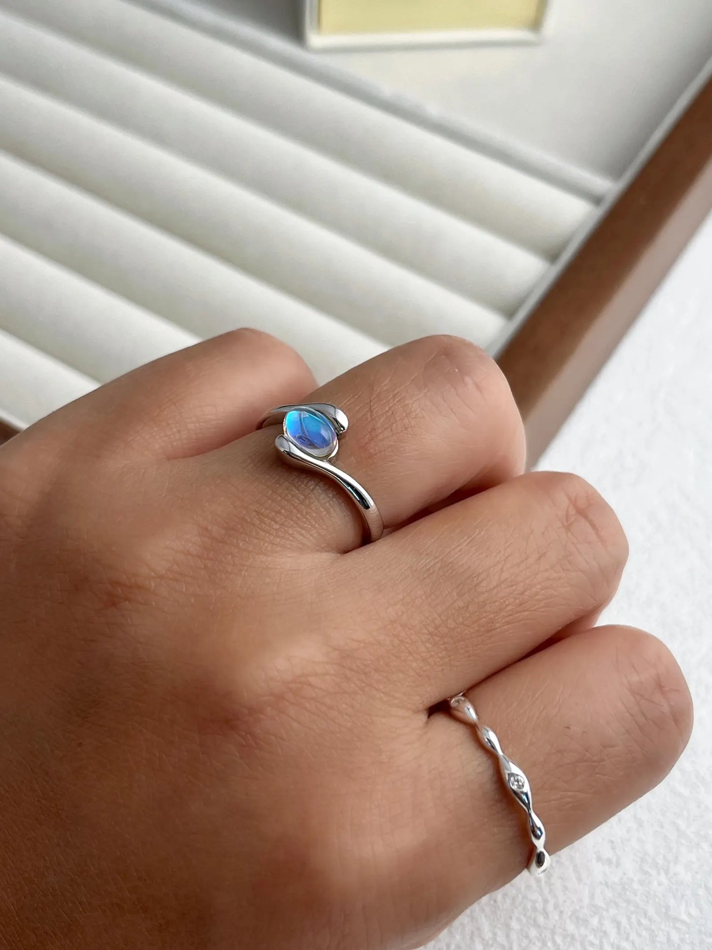 Moonlit Glow Ring | Together against Diabetes