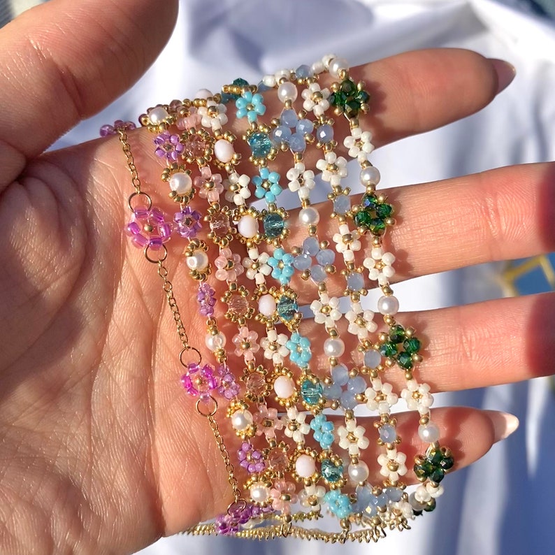 Pearl Flower Bracelet | Together against Diabetes