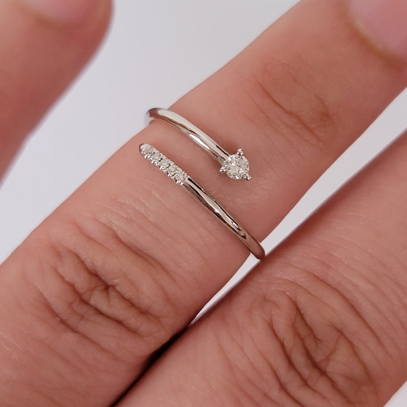 Brilliant glitter ring | Together against breast cancer