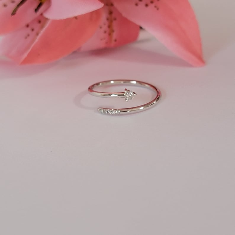 Brilliant glitter ring | Together against breast cancer