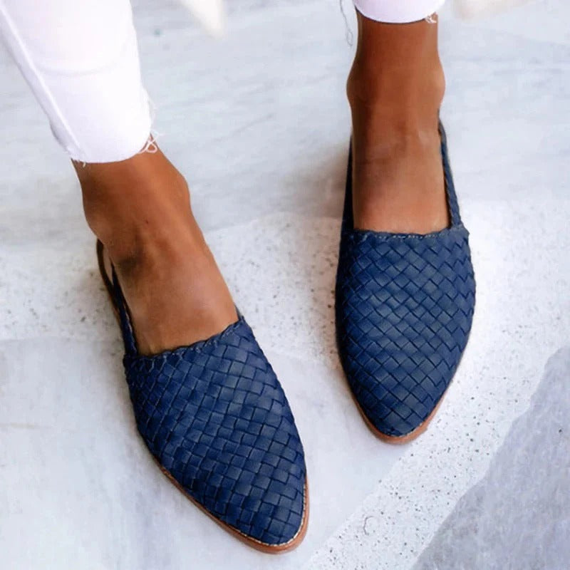 Yliana™ – Lightweight and flexible sandals